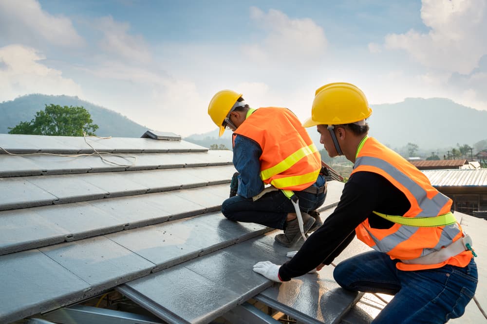 roof repair in Willits CA